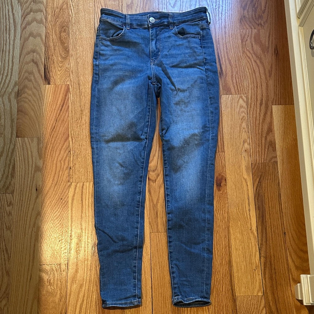 American Eagle Next Level Stretch Medium Blue Wash Skinny Jeans/Jeggings